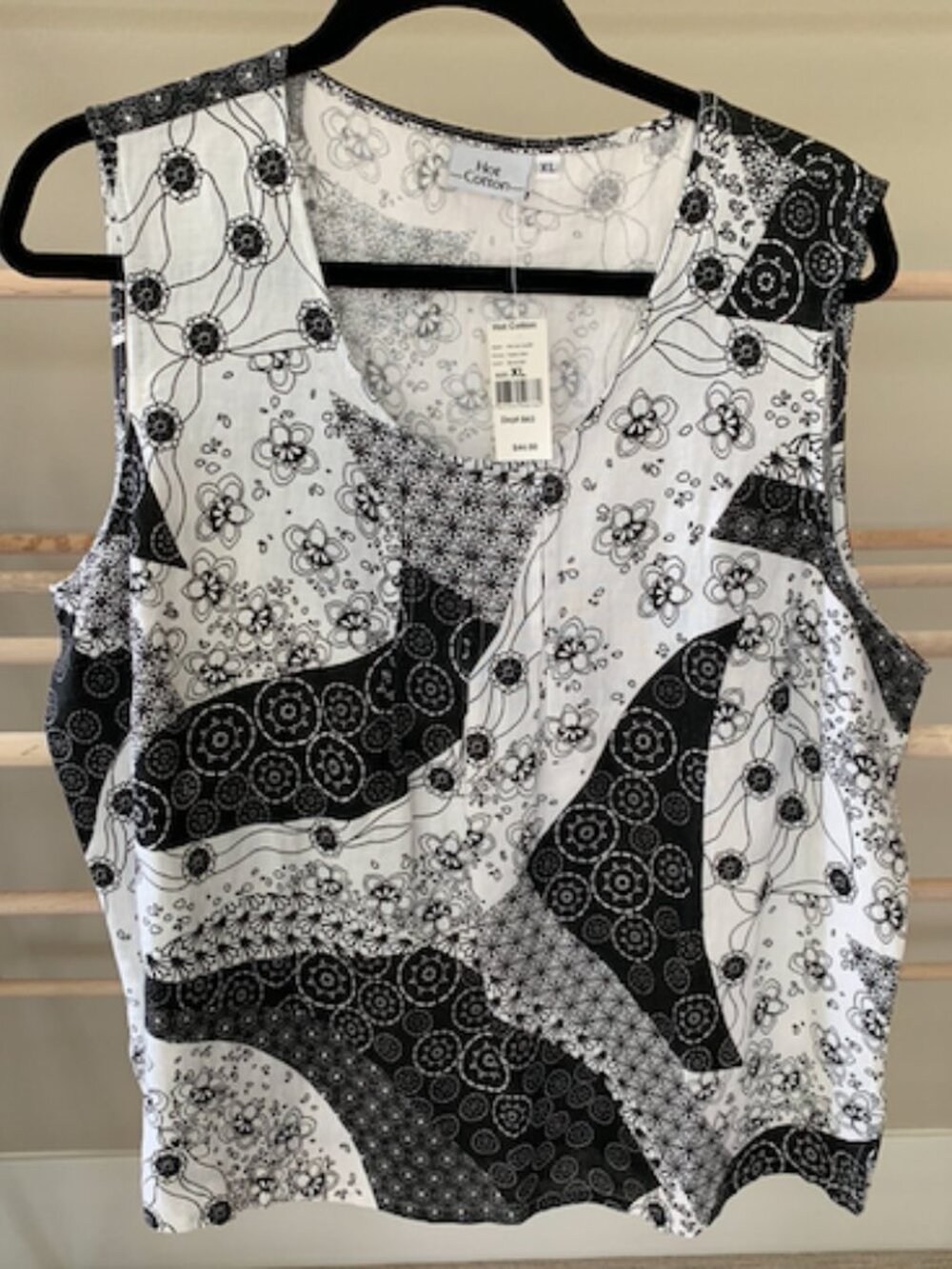 NWT Hot Cotton Black & White Abstract Patchwork Floral Tank Top XL